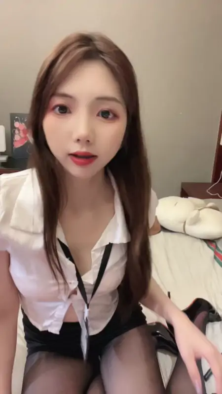 极品大长腿高跟丝袜女神【模特儿薇薇】29部合集3 [10V/10.3G]