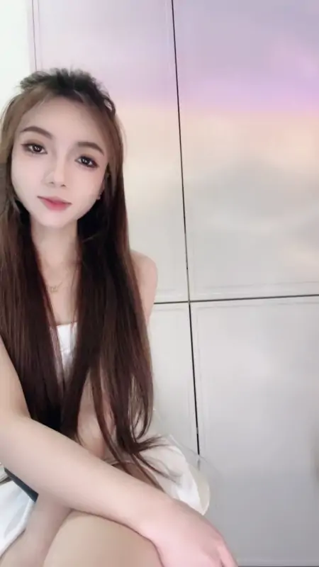 七彩主播【希兮】12月4号-12月21 合集1 [6V/5.03G]