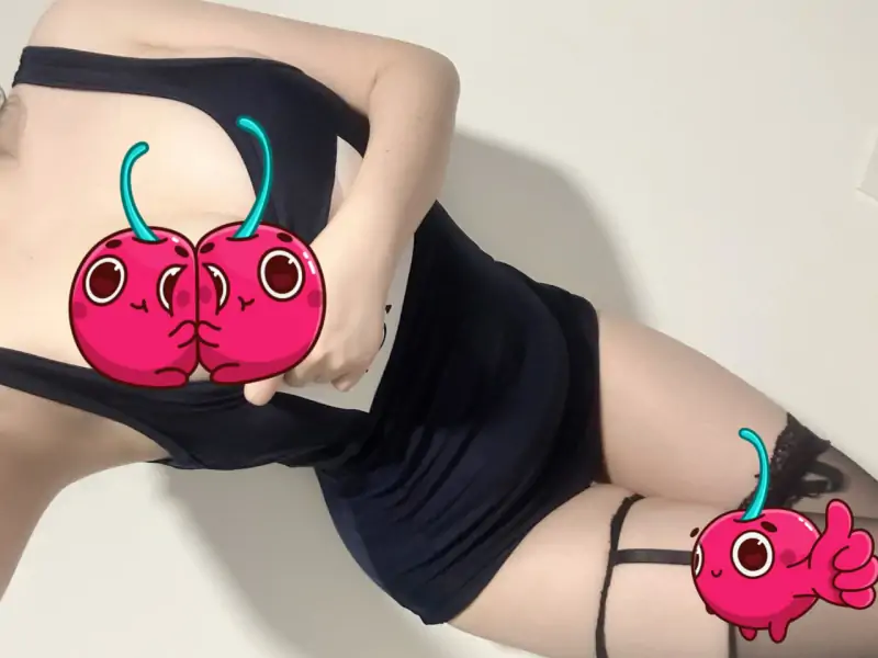 Nyan_Chan – 新作 [Of门槛] 14分钟 胡桃樱云天女Cosplay白丝  [191P+2V/1.28G]