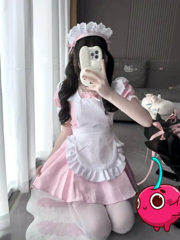 猫猫咪@CvC7700 – 新作 [750私定] [完整单V] 21分钟 Cos利奈绪 [36PnV/702MB]